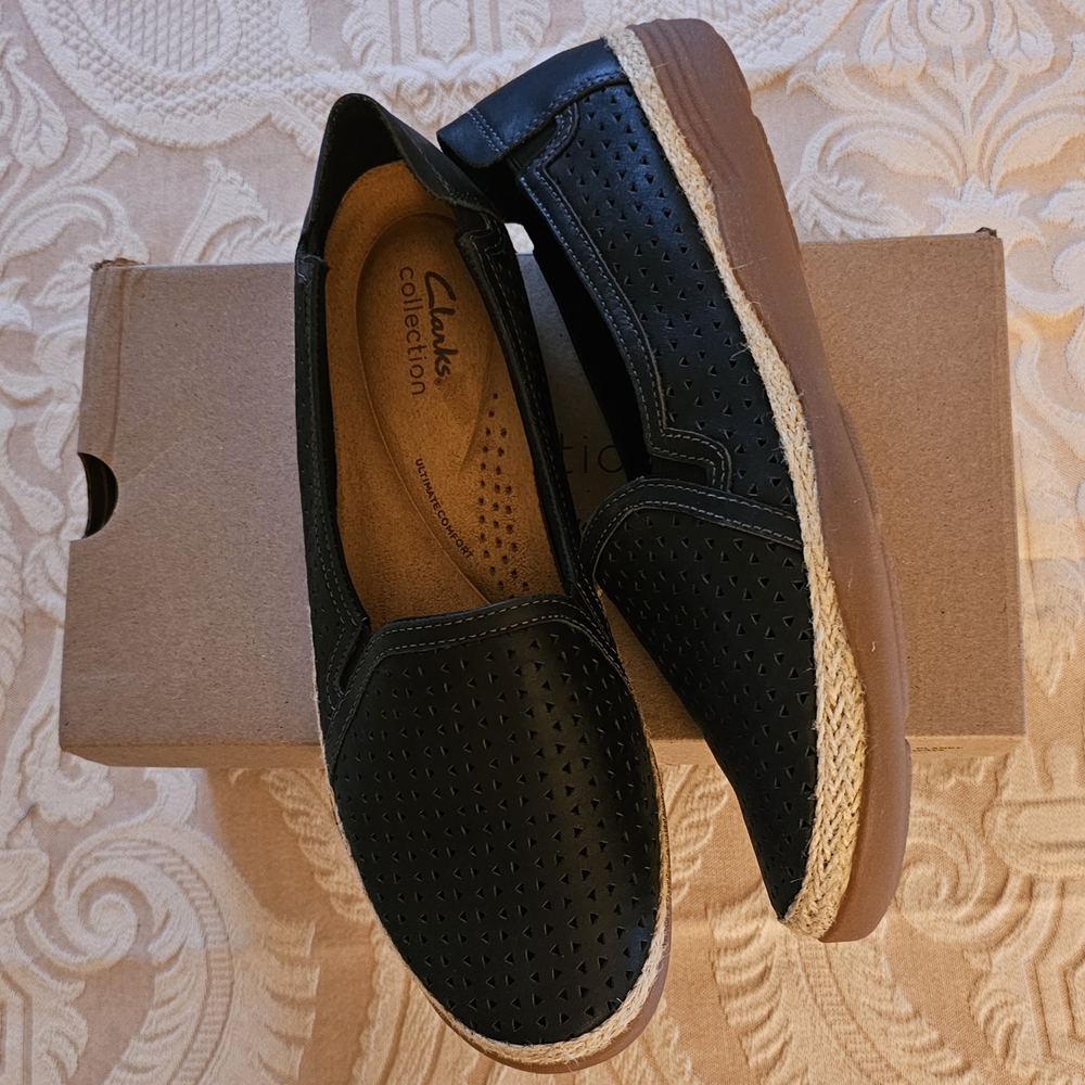 Clarks Black Espadrilles Comfortable Stylish Footwear - Picture 3 of 10